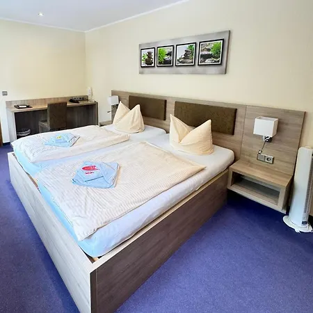 Deutsches Haus Ohg Hotel 3*