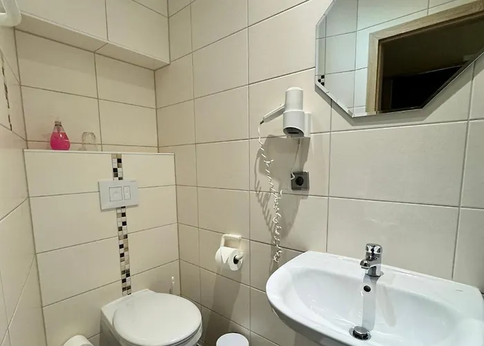 Deutsches Haus Ohg 3*